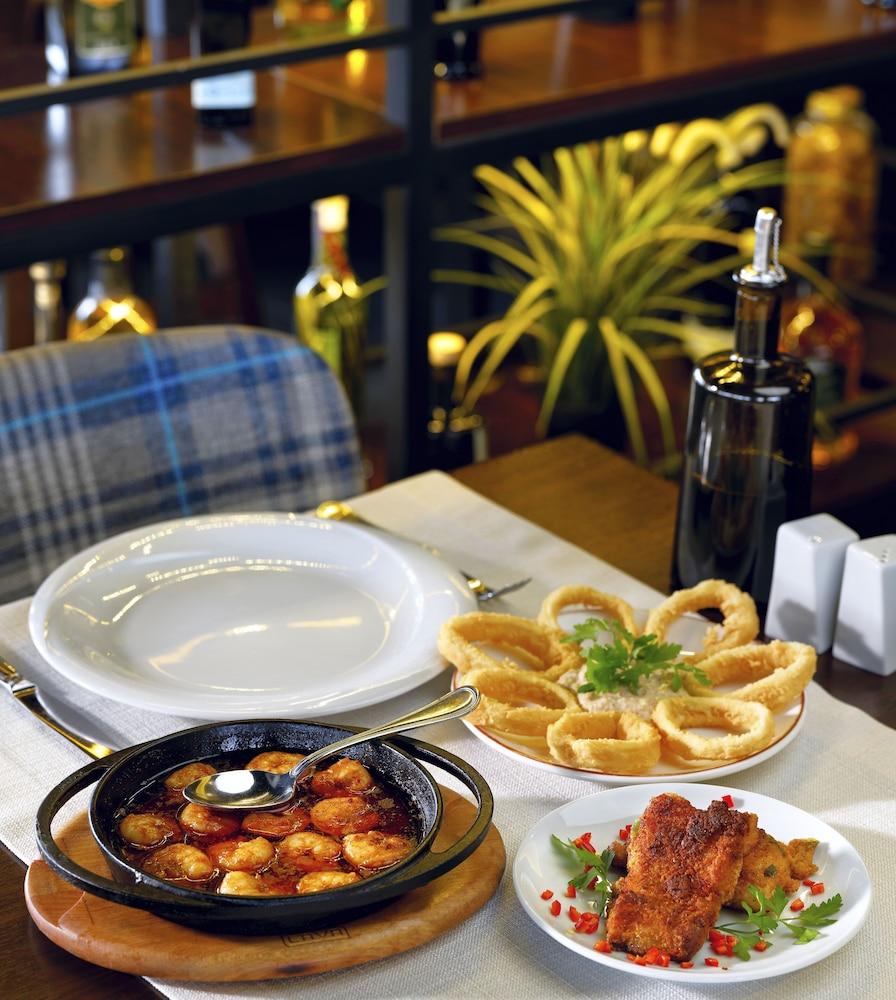 The Merlot Hotel Eskişehir Zewnętrze zdjęcie